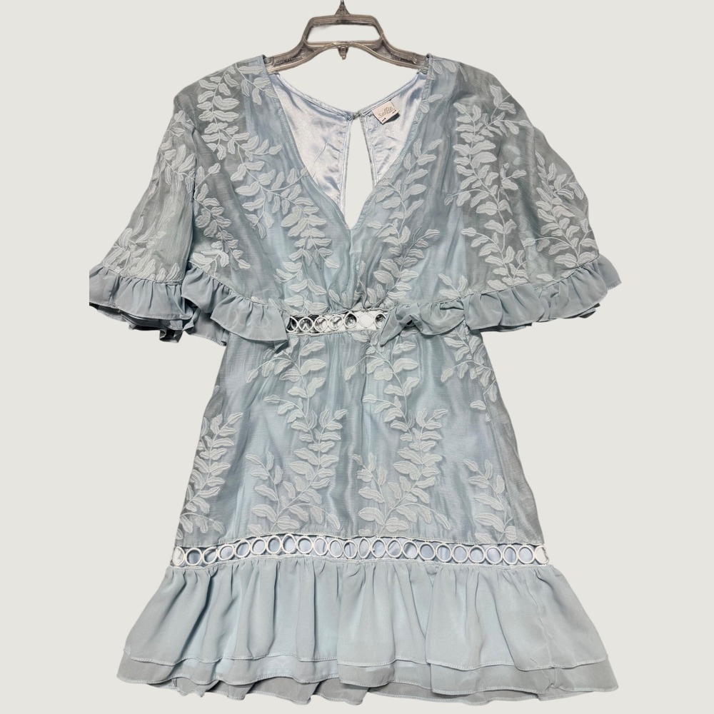 Selfie Leslie Light Blue Embroidered Leaf Lace Mini Dress Flutter Sleeve Small